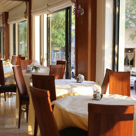 Hotel Marion Лоутраки Экстерьер фото