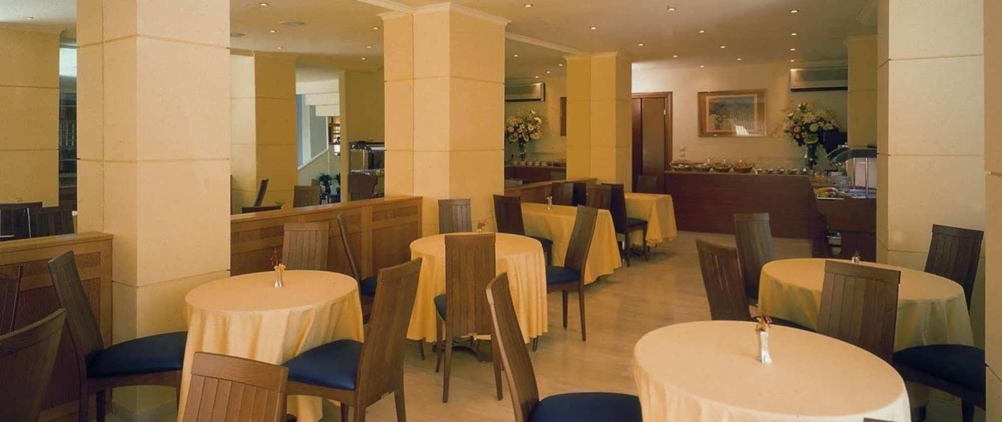 Hotel Marion Лоутраки Экстерьер фото
